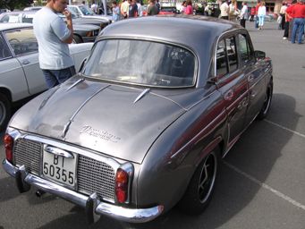 16. Renault.jpg
