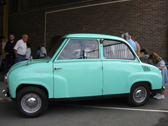 29. Goggomobile - Lateral.jpg