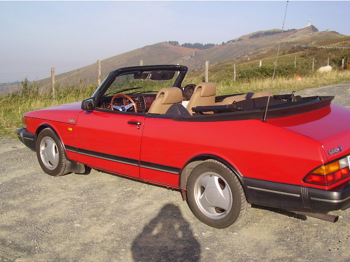 Saab 900 Cabrio 003.jpg