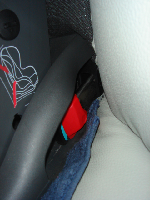 Sillita totalmente encajada con ISOFIX