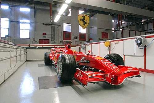 Ferrari F2007 - 5.jpg