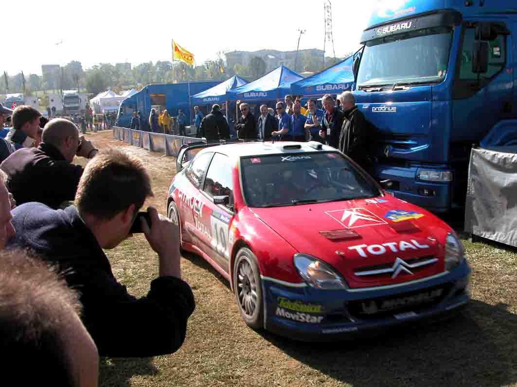 SAINZ 1.jpg