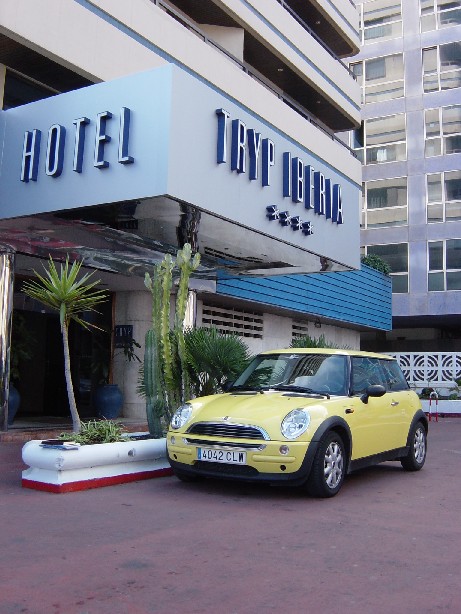 Mini R.jpg