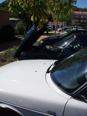 El cabrio atmosférico mas rápido del mundo y detrás el de Edusaab.-