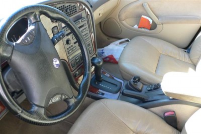 El interior, before limpieza...