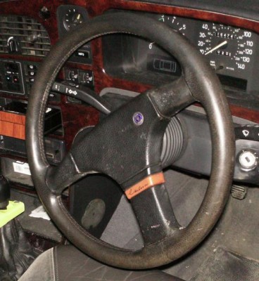 Volante Carlsson firma.JPG