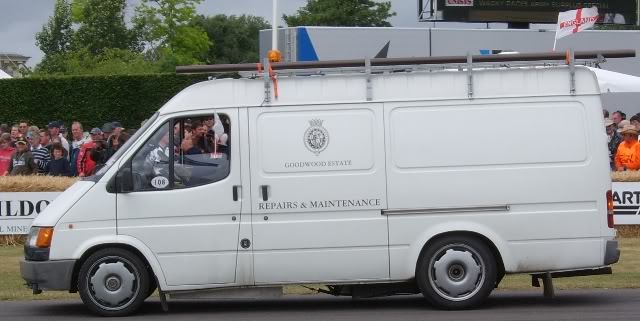 xj220 transit 2.jpg