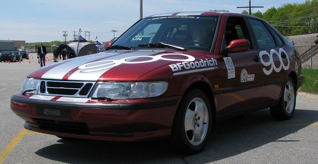 pikes-peak-1997-may-2008-drive-front.jpg