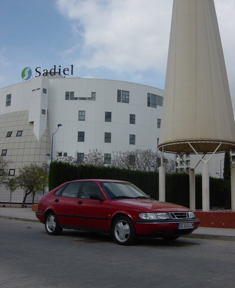 DSC01937 R.JPG