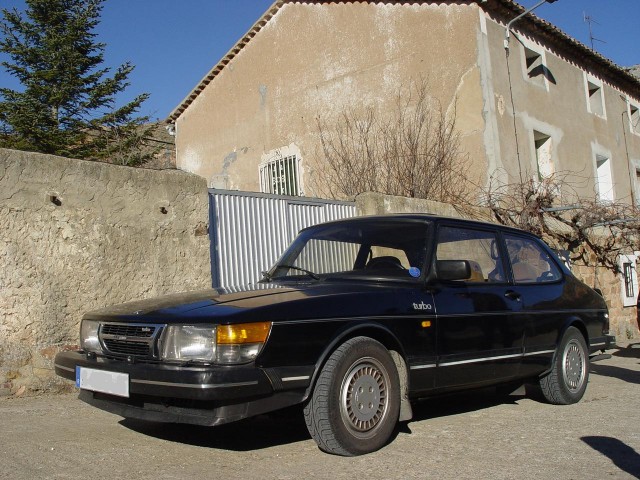 No me digais que no le favorece el entorno rural...