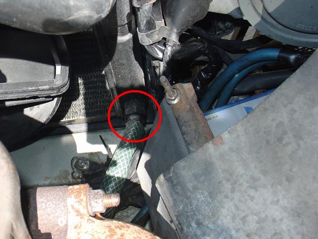 Grifo salida radiador.jpg