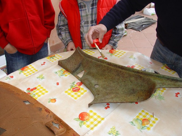 Encolando pilar C III.JPG
