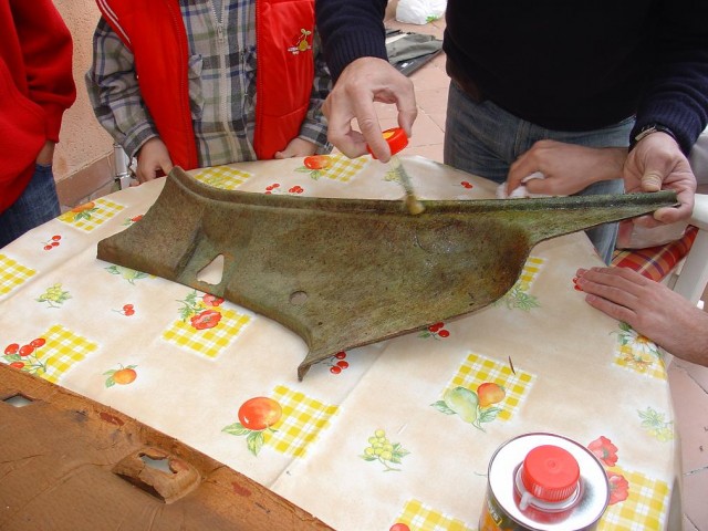 Encolando pilar C II.JPG