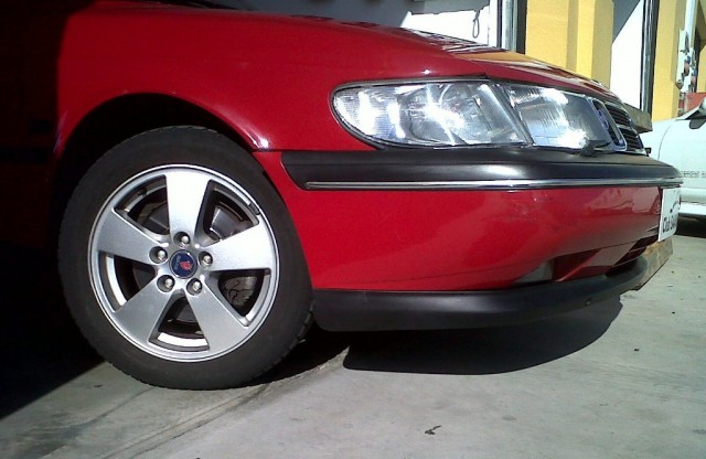 IMG00014-20110409-1033 R.jpg