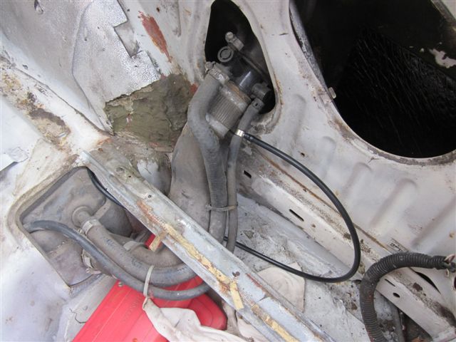 Tubo de retorno al respiradero del tanque
