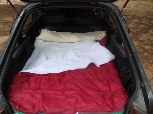 10 Vista de la cama.JPG