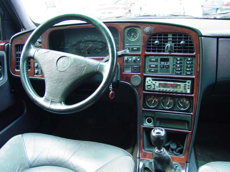 Interior.jpg