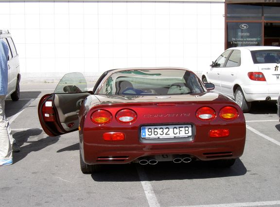 corvette20.jpg
