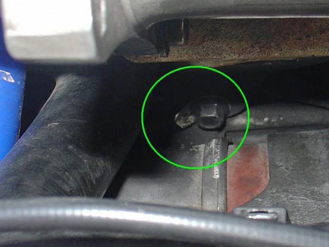 tornillo alternador 1.JPG