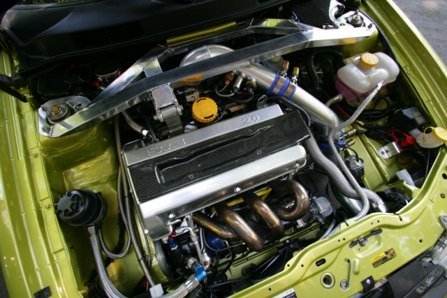Engine_Bay2.jpg