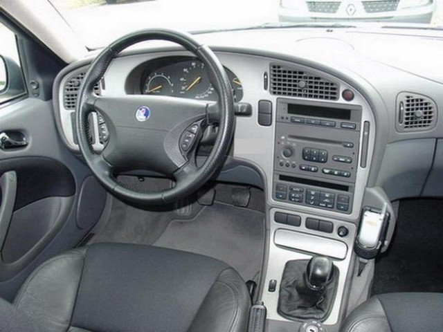 Puesto%20conducc_%209-5%20telf_.JPG
