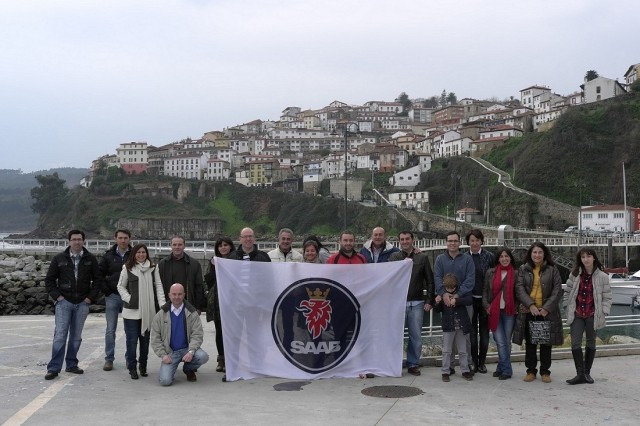 ...con la villa de Lastres al fondo