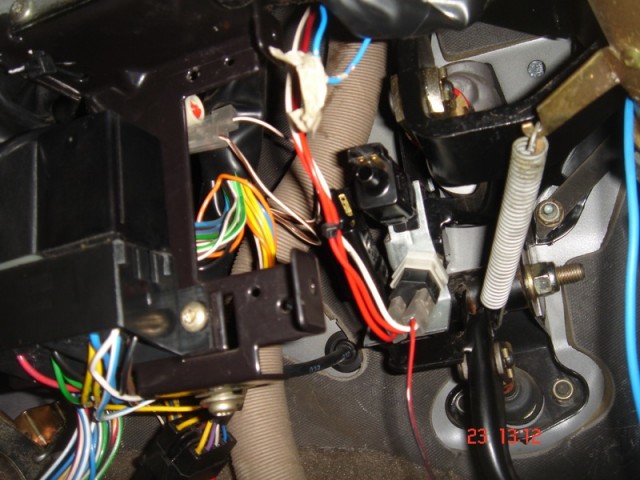 CONECTOR PEDAL CRUISE CONTROL.JPG