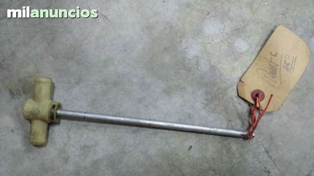 Llave-grifo-calefacción-Renault-4-6-y-12-121053872_1.jpg
