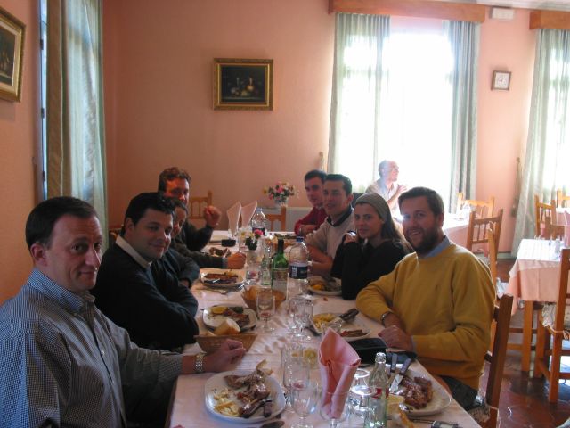 En la mesa.jpg