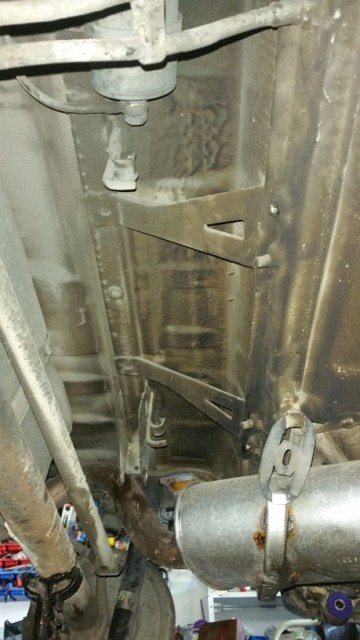 Soportes silenciador transversal.jpg