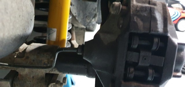 PINZA TRASERA ANTES.jpg