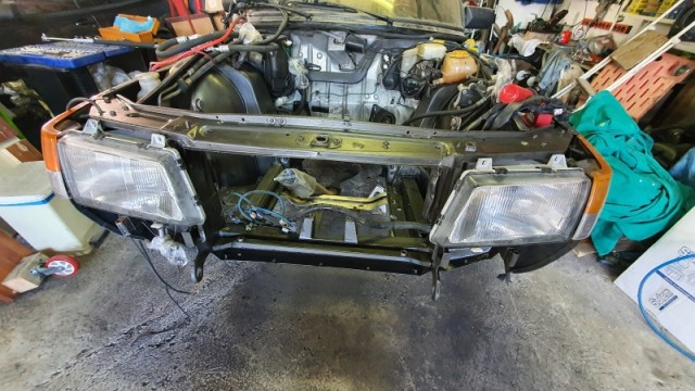 Vano motor con pintura antioxidante 2.jpg