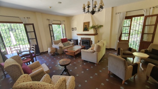 Hotel Humaina 3.jpg