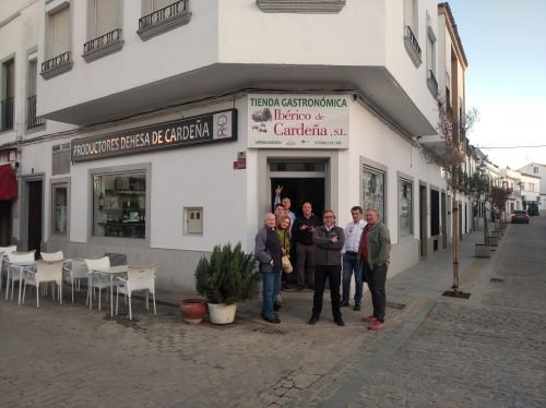 También hubo tiempo para alguna compra gastronómica.
