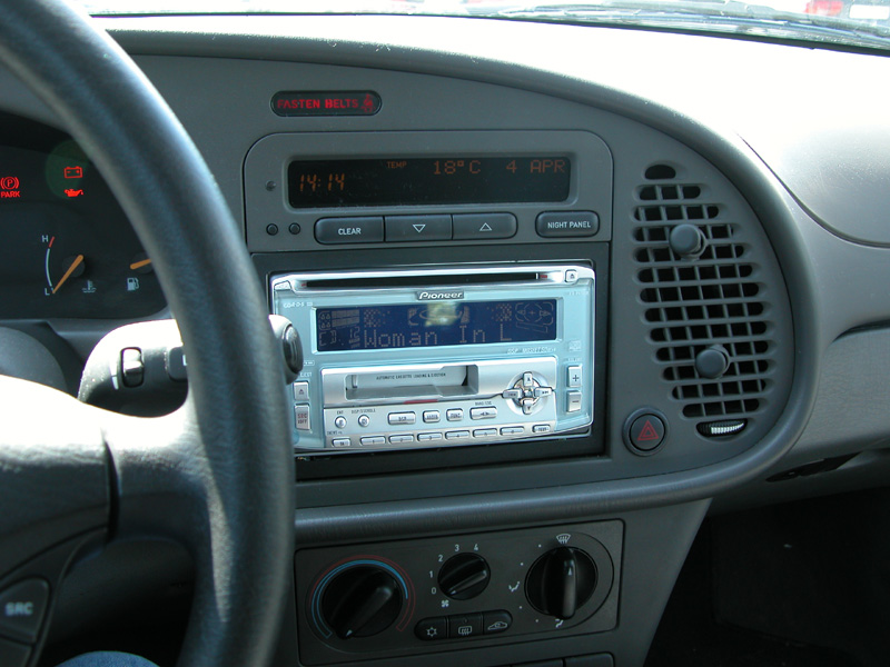 radio2.jpg