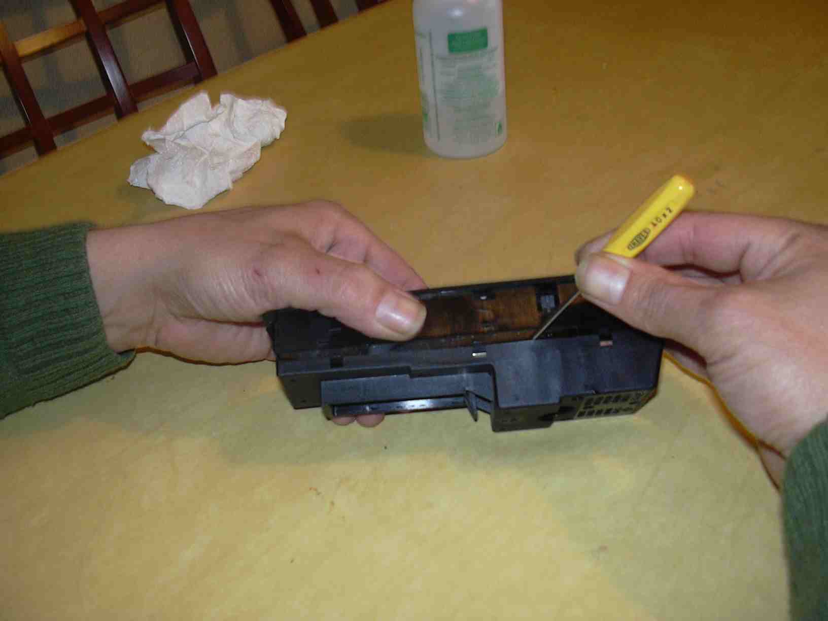 2.desmontando la consola.jpg