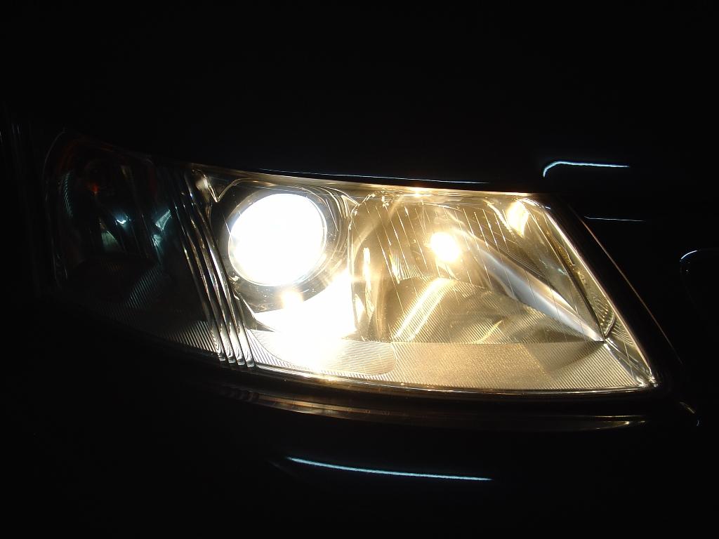 faro_dcho-encendido.JPG
