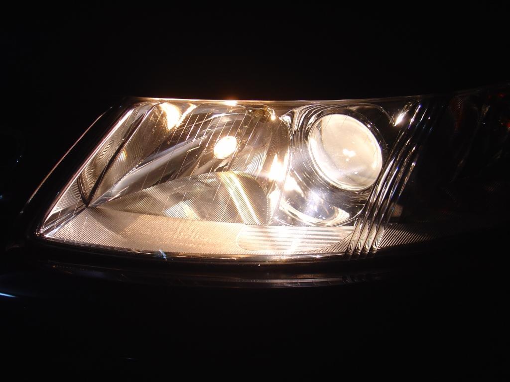 faro_izq-encendido.JPG
