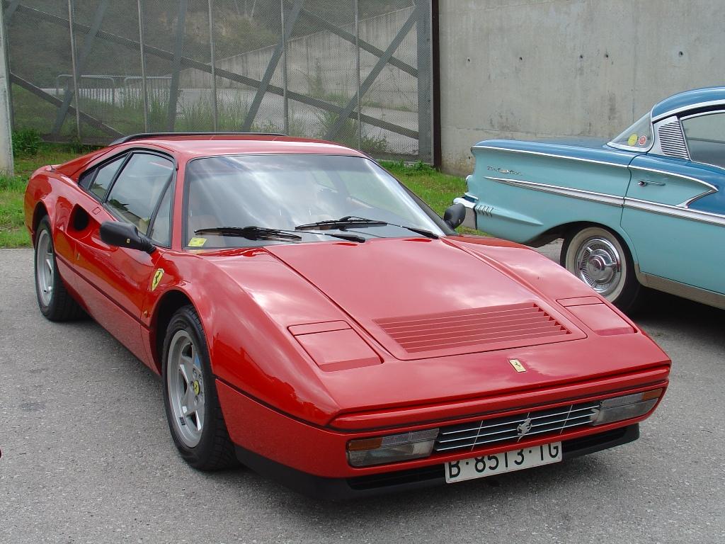 ferrari_328GTB_01.jpg
