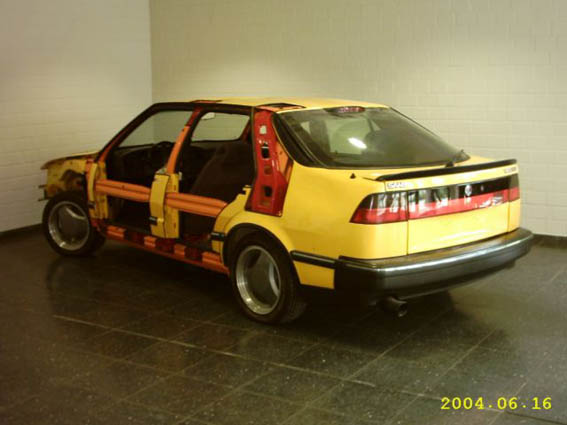 Estructura Saab 9000.jpeg.jpg