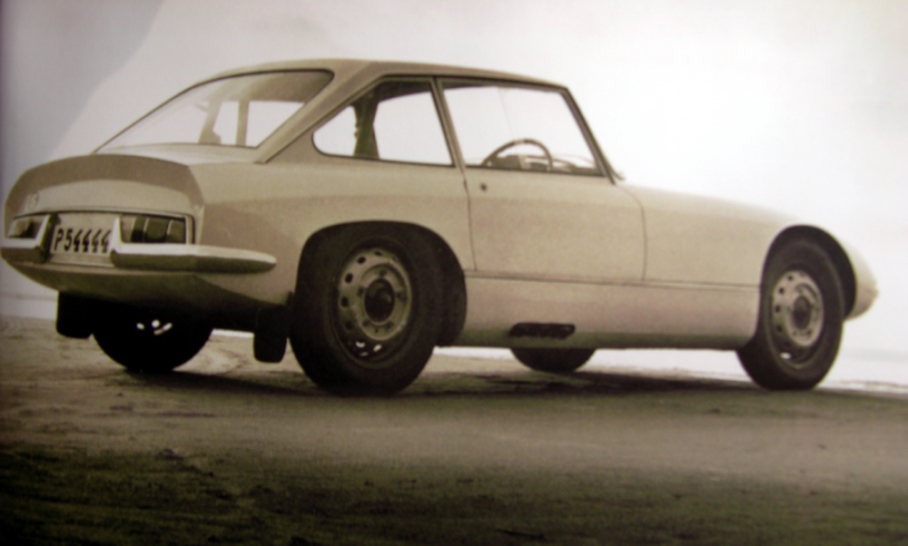 Car1.jpg