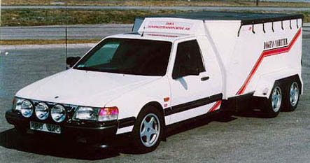 9000newspapercar.jpg