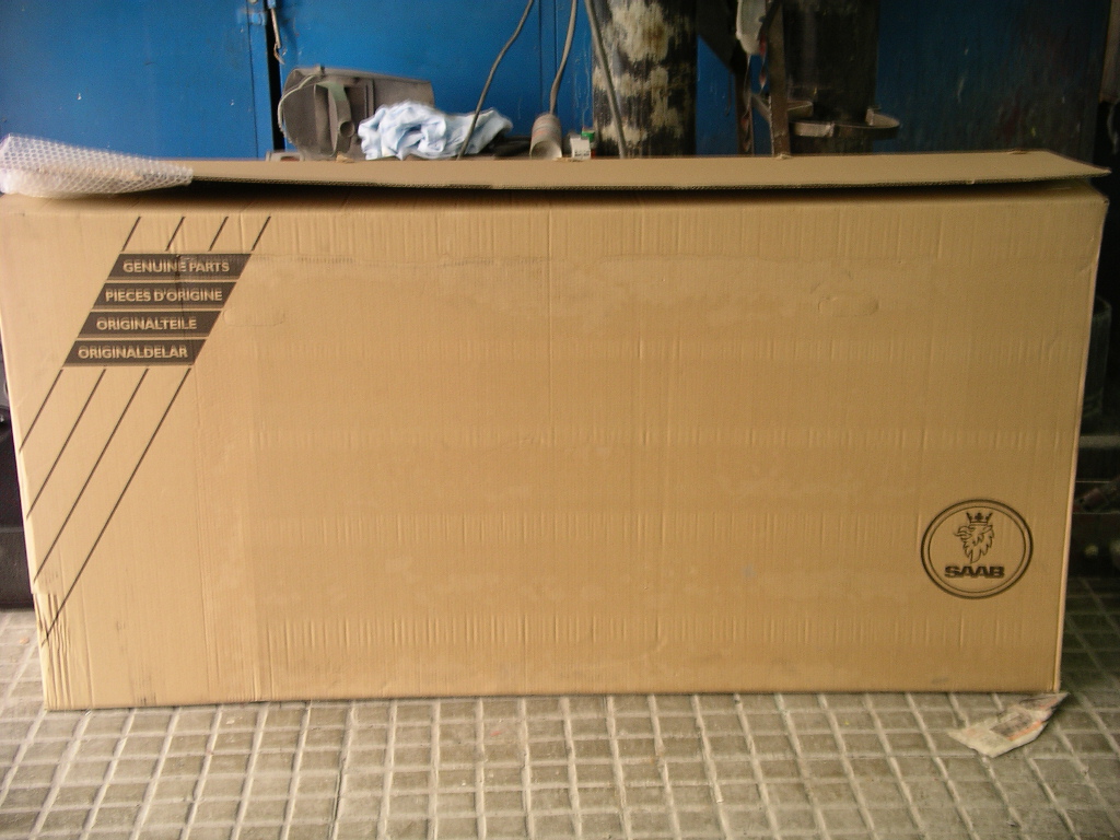 la caja parece pequeña pero dentro va la bestia