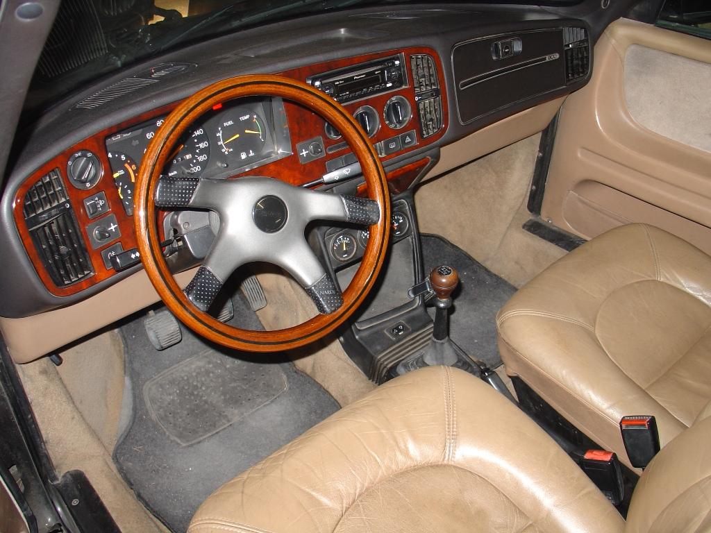 interior_02.JPG