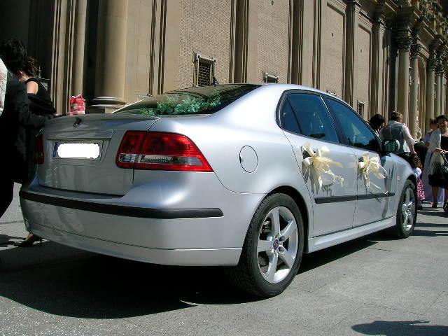 Yo no me he casado, sino un gran amigo que me pidió el coche para el gran día...